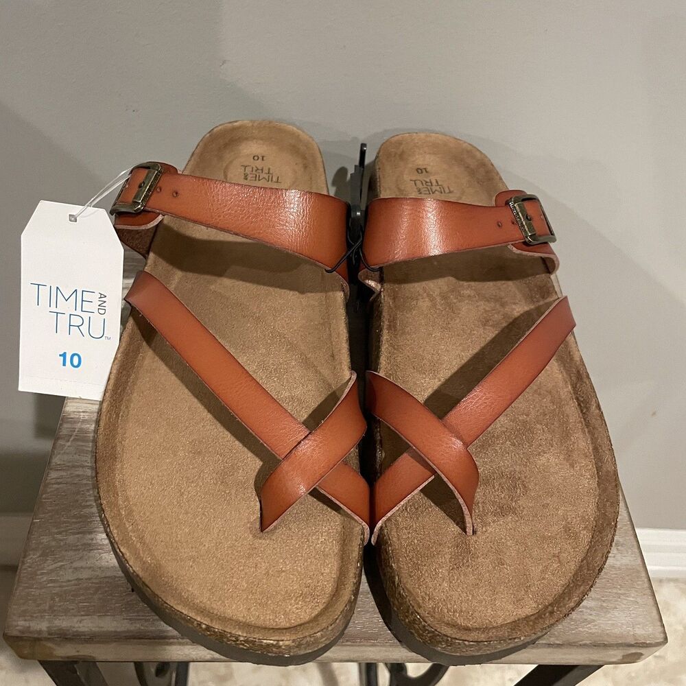 Time and Tru Women’s Brown Cognac Thong Sandals Size 10 NEW with Box